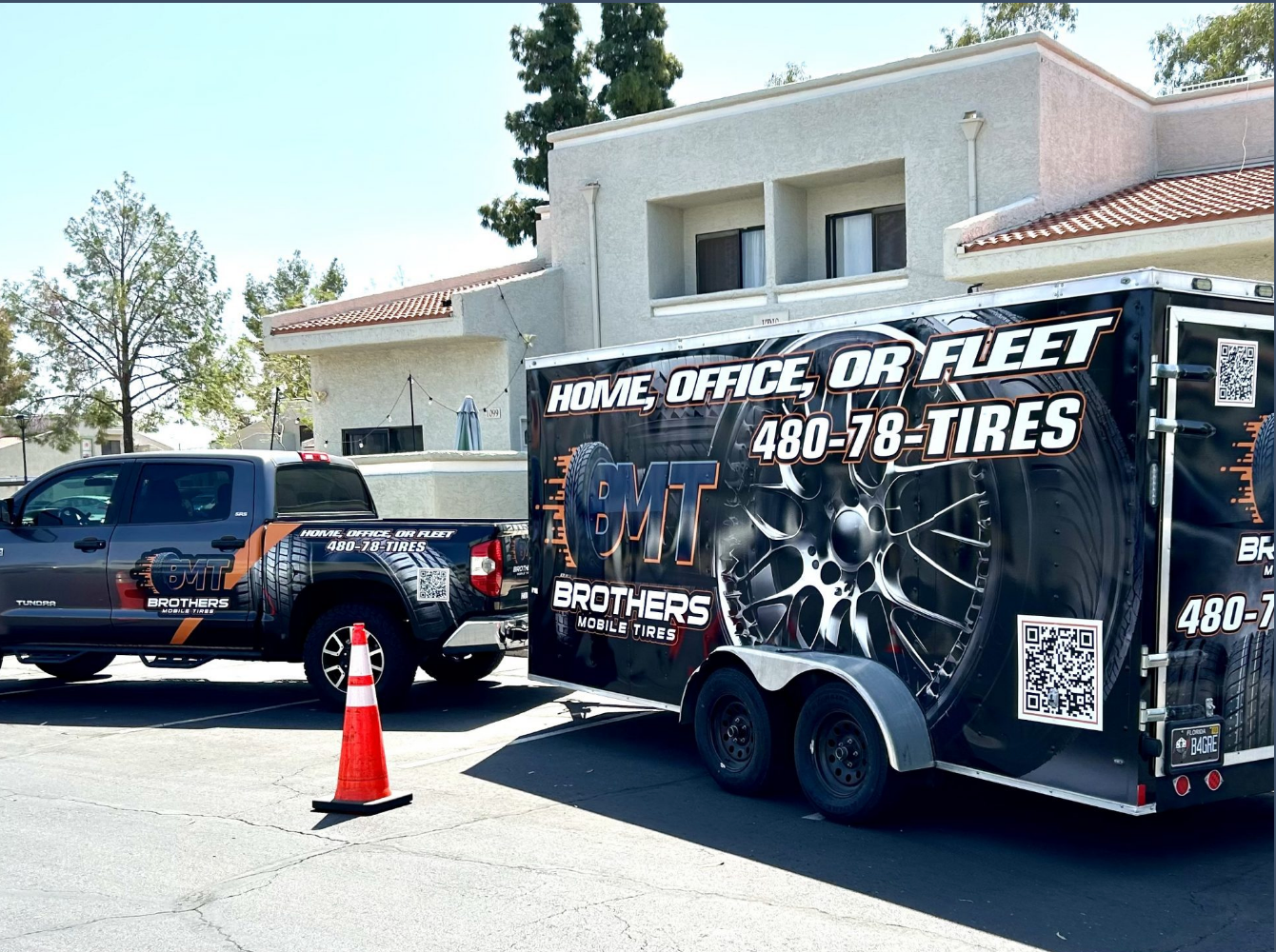 Brothers Mobile Tires service truck and trailer in Phoenix, Arizona
